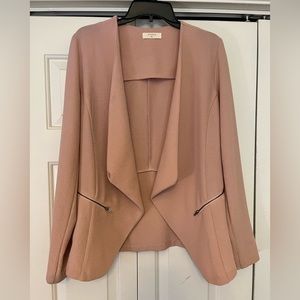 Women’s Blazer.